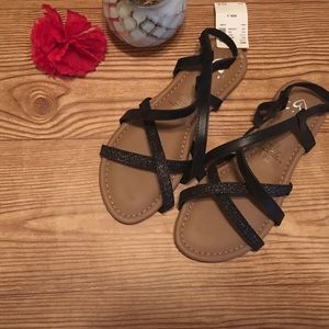 🌼 Final Sale! NWT Justice Sandals | Black | 4